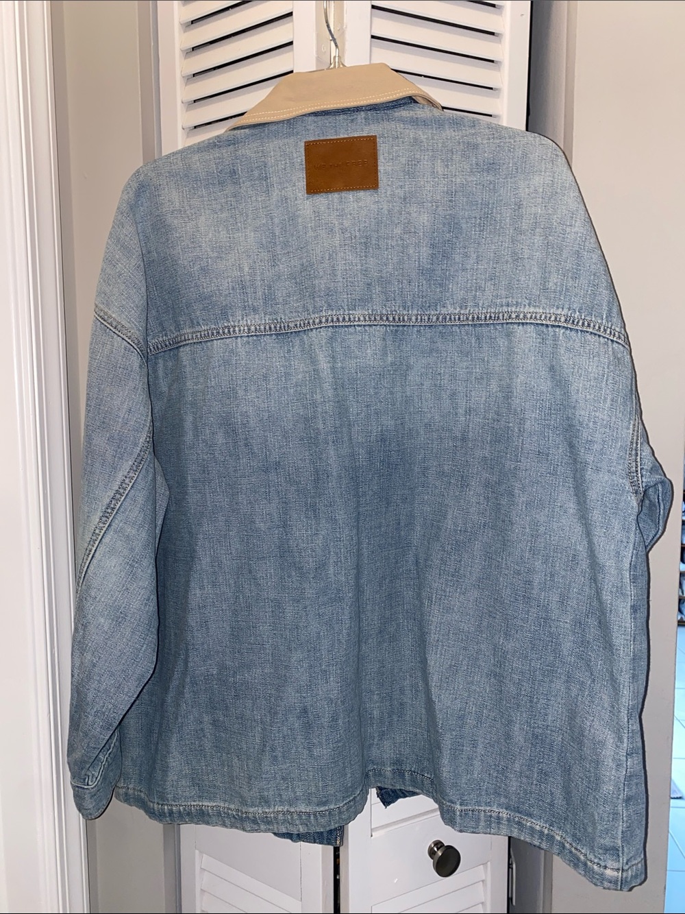 Free People Light Blue Denim Jacket with Tan Collar - Picture 5 of 5
